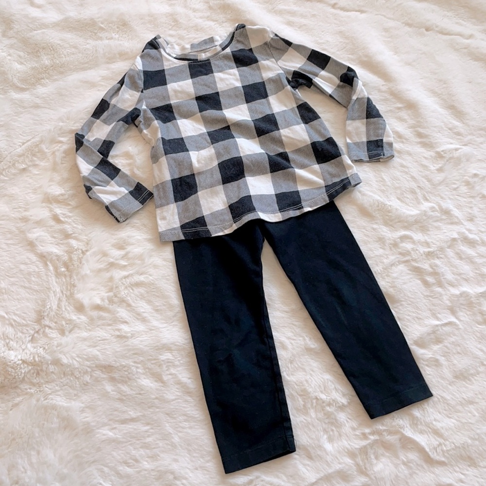 Old Navy black and white plaid shirt black pants